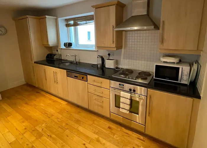 3 Bedroom Harbour View In