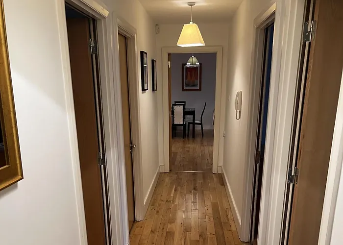 3 Bedroom Harbour View In 아파트 *